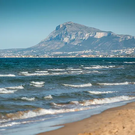 Apartman Leafy By On Travel Oliva