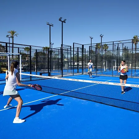 Leafy By On Travel * Oliva